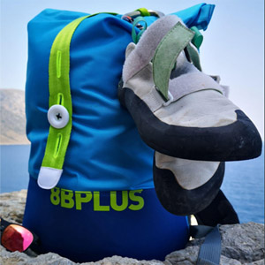 Novedades de 8BPLUS en bolsas porta-magnesio y mochilas porta-material